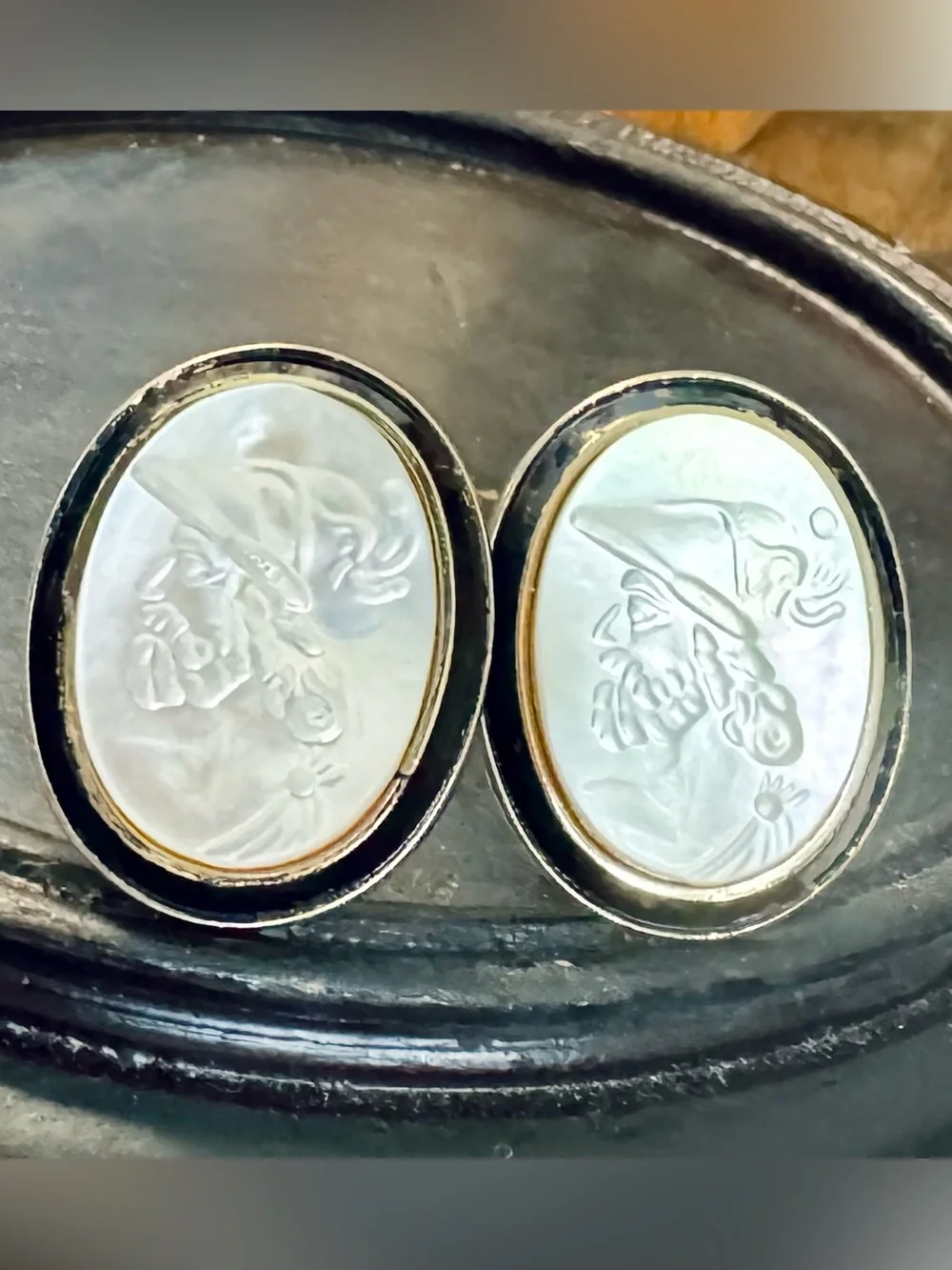 Vintage SWANK Mother of Pearl Greek Soldier Cameo Cufflinks